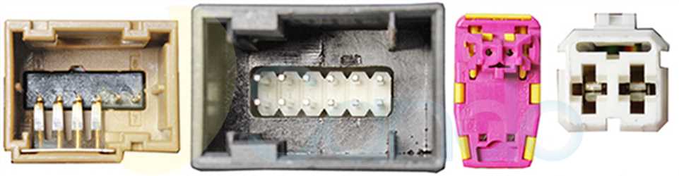 SCS74147 PLUG FIAT Type 12V 