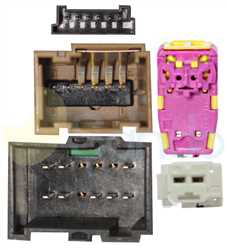 SCS74210 PLUG FIAT Type 12V 