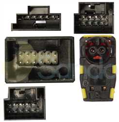 SCS74302 PLUG FIAT Type 12V 