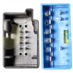 SWR74087 PLUG FIAT Type 12V 